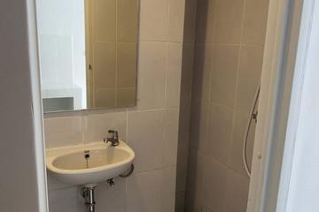 Disewakan Apartemen Tokyo Riverside PIK 2 Tipe Studio Semi Furnished, Unit Baru, Harga Bersahabat