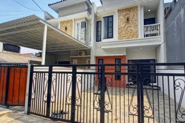 DIJUAL RUMAH BARU  MODERN MINIMALIS SIAP HUNI JAGAKARSA JAKARTA SELATAN