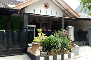 Jual Rumah Full Furnished Strategis di Tugu Cimanggis Depok - Bukit Cengkeh 1 - Nego Jika Serius - 6 Kamar Tidur