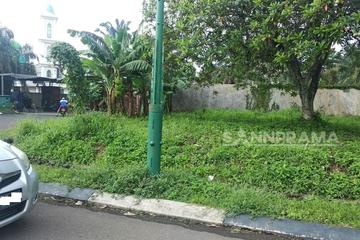 Dijual Tanah Hook Siap Bangun di Telaga Golf Sawangan Depok - SHM, Luas Tanah 305 m2