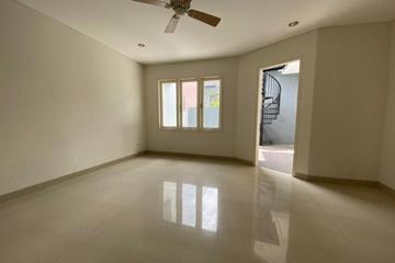 Rumah Dijual di Pondok Indah Jakarta Selatan Type American Classic - Harga di Bawah Pasaran, Sangat Dekat Pondok Indah Mall
