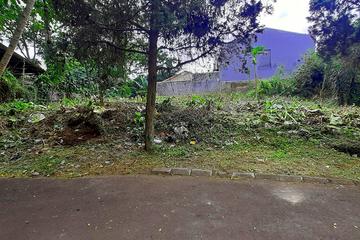Jual Tanah Padat Kawasan Hunian di Dago Asri Bandung - Luas 595 m2, SHM
