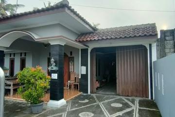 Dijual Rumah Besar di Jl Parangtritis Km 9, Selatan Pasar Seni Gabusan, Timbulharjo, Sewon, Bantul