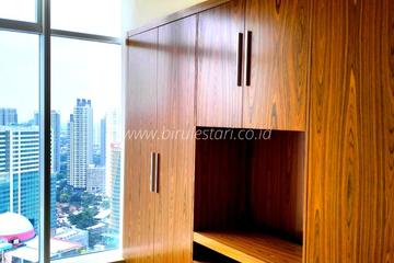 Dijual Apartemen South Hills Kuningan - 2 BR Semi Furnished
