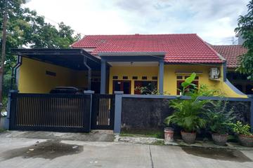 Dijual Cepat Rumah Rapih di Perumahan Vida Padurenan Mustika Jaya Bekasi - 3 Kamar Tidur