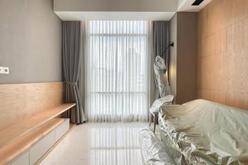 A Perfect Blend of The Untouchable Beauty of Nature at Botanica Apartment