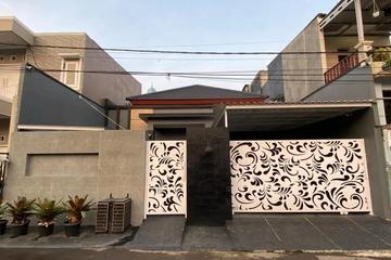 Jual Rumah 3  Kamar Tidur Siap Huni di Jalan Selat Sumba Duren Sawit Jakarta Timur