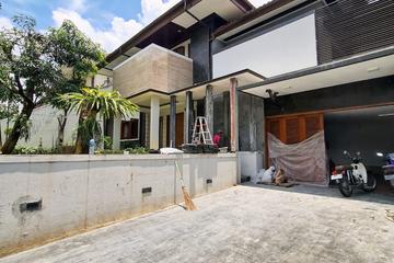 Disewakan Rumah 2 Lantai di Wijaya Kebayoran Baru Jakarta Selatan