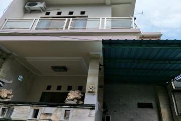 Jual Rumah 2 Lantai di Jalan Cenderawasih Kabupaten Gianyar Bali - LT 100 m2, LB 130 m2