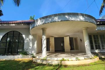 Jual Rumah Tua Hitung Tanah di Jl. Martimbang Kebayoran Baru Jakarta Selatan - Luas Tanah 1050m2 SHM