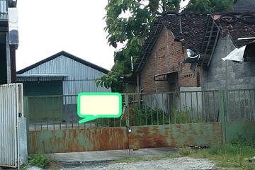 Disewakan Gudang dalam Ringroad Jalan Depan Lebar Strategis di Bangunharjo, Sewon, Bantul - LT 450 m2, LB 300 m2