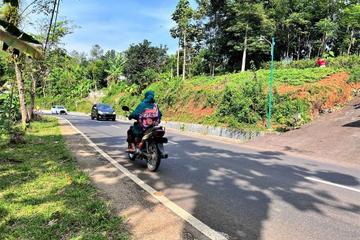 Jual Cepat Tanah 166m2 di Tepi Jl. Raya Kerjo Karanganyar