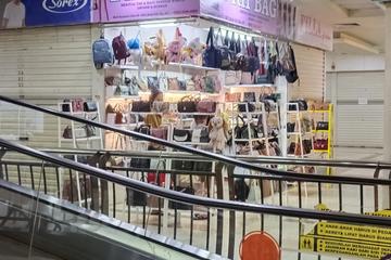 Jual Kios Mall Seasons City Lantai GF1 di Jakarta Barat - Posisi Depan Eskalator