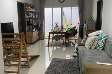 Jual Rumah di Serenia Hills Lebak Bulus Jakarta Selatan - 2 Lantai, 3+1 Kamar Tidur