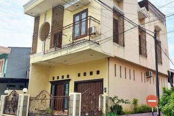 Dijual Rumah 2 Lantai di Peterongan Semarang - 3 Kamar Tidur
