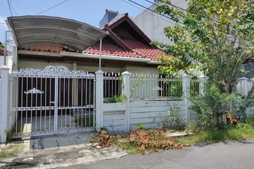 Sewa Rumah Kosong di Dharmahusada Indah Tengah Surabaya - 3 Kamar Tidur
