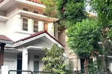 Jual Rumah 2 Lantai di Perumahan Graha Family Kota Surabaya