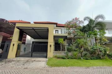 Jual Rumah Full Furnish Mewah Minimalis di Graha Family Surabaya