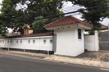 Jual Rumah Sangat Mewah di Lebak Bulus Jakarta Selatan - 6 Kamar Tidur, Luas Tanah 1200 m2