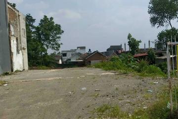 Jual Tanah Pekarangan di Sariharjo, Ngaglik, Sleman, Yogyakarta - Pinggir Jalan Besar, Tidak Jauh dari Kampus UGM dan UII, Strategis, Banyak Kuliner