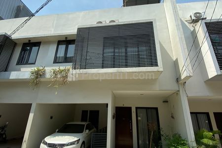 Disewakan Rumah 3 BR di Jalan Menteng Wadas, Setiabudi, Jakarta Selatan