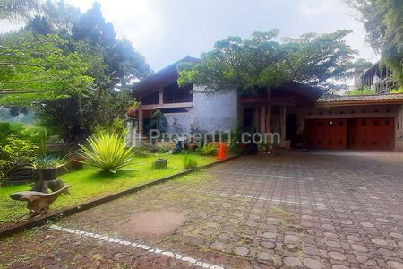 Rumah Hitung Tanah Main Road Bukit Pakar Timur Dago Bandung