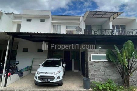 Jual Rumah 2 Lantai Full Furnished di De Casa Residence, Lakarsantri, Surabaya