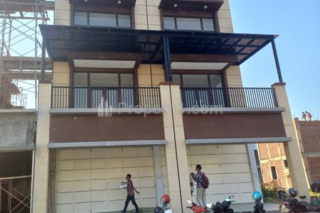 Dijual Ruko South Park Baru Murah di Tengah Kota Semarang