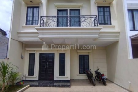 Jual Rumah Brand New Modern Minimalis Sentuhan Classic dalam Cluster Jagakarsa Jakarta Selatan