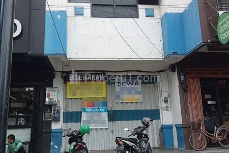 Sewa Ruko Kosong Strategis di Jalan Klampis Jaya Kota Surabaya