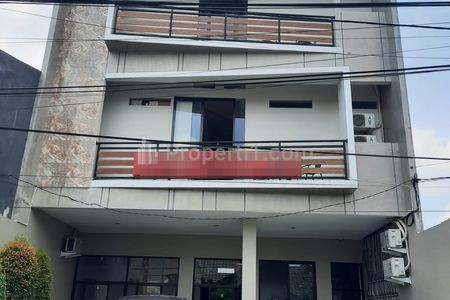 Jual Hotel Kost Masih Aktif di Kawasan Dukuh Kupang Surabaya