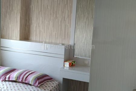 Jual Apartemen The Green Pramuka City Tower Bougenville 2 Kamar Furnish
