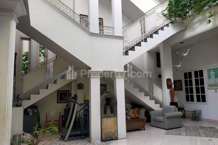 Jual/Sewa Rumah di Menteng Jakarta Pusat - Lokasi Strategis Area Komersil