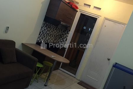 Sewa Apartemen Tahunan The Green Pramuka City 2 Kamar Furnish