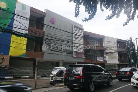 Disewakan 2 Unit Ruko Kosong Strategis di Pertokoan Kemang Jakarta Selatan