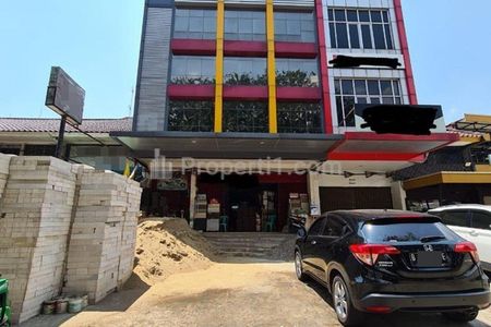 Jual Ruko 5 Lantai di Pegangsaan Dua Kelapa Gading - Kawasan Pertokoan Strategis Sangat Ramai