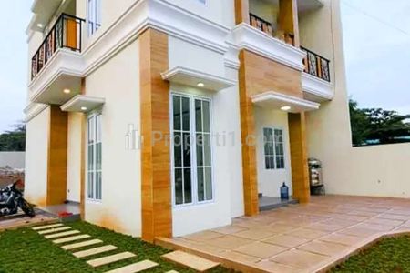 Dijual Rumah Baru 2 Lantai di Pondok Kelapa Duren Sawit Jakarta Timur - 4+1 Kamar Tidur