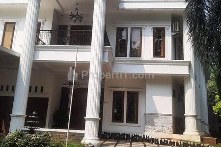 Dijual Rumah Mewah di Delatinos BDS City - Semi Furnish, Langsung Huni