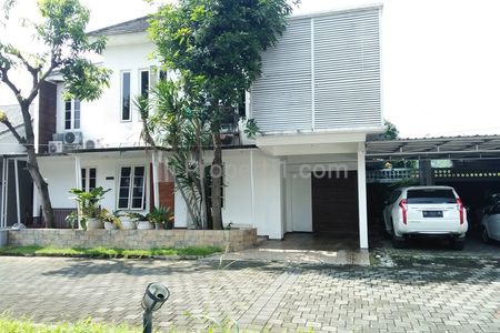 Jual Rumah Perum Mewah di Condongcatur Depok, dekat Kampus dan Pusat Kota, Nyaman, Tenang