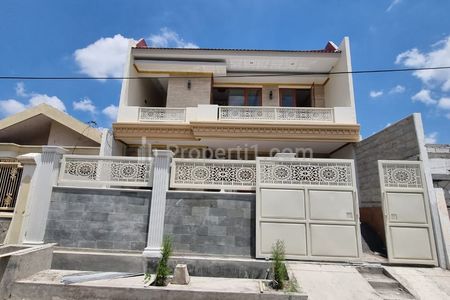 Jual Rumah Baru Minimalis Semi Furnished di Perumahan Darmo Harapan Indah Surabaya