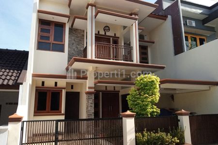 Jual Cepat Rumah Mewah 5 Kamar Tidur dekat Pemkab Bogor Stasiun Bojonggede - Perumahan Pondok Bambu Kuning