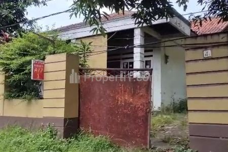 Dijual Tanah Bonus Rumah Strategis di Margonda Depok