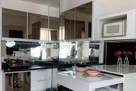 Sewa Apartemen Gandaria Heights - 1 Bedroom Furnished, Selangkah ke Mall Gandaria City