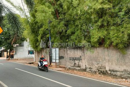 Jual Tanah Murah Pinggir Jalan di Ciganjur Jagakarsa Jakarta Selatan - Luas 5000 m2 SHM