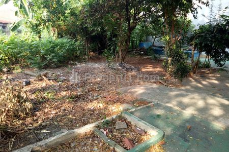 Turun Harga! Jual Tanah Hook di Taman Vila Meruya Perbatasan Jakarta Tangerang