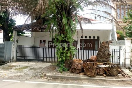 Jual Rumah Hitung Tanah di Cempaka Putih Jakarta Pusat - Luas Tanah 209 m2