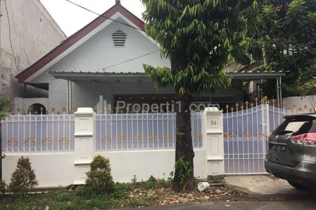 Disewakan Rumah di Jalan Malabar Guntur Setiabudi Jakarta Selatan