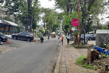 Dijual Cepat Tanah dan Bangunan Ex Sekolah di Jl Sancang Babakan Bogor Tengah Bogor Kota