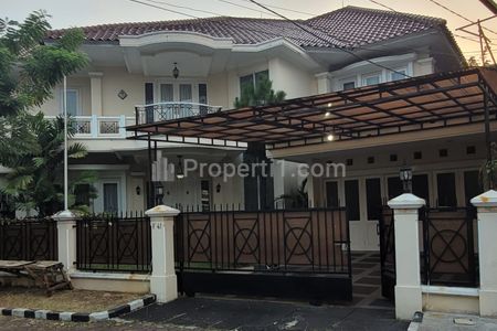 Dijual Rumah Mewah Semi Furnished dalam Komplek Elit di Lebak Bulus Jakarta Selatan