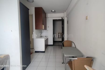 Dijual Apartemen Sentra Timur Residence Tipe Studio 25m2 Semi Furnished